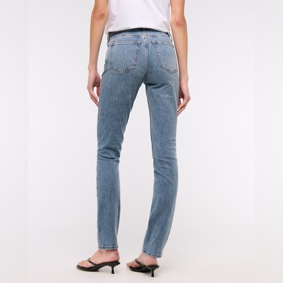 NWOT Abercrombie & Fitch The Skinny High Rise Jean Women’s Size 27 / 4 S Short - Picture 6 of 14